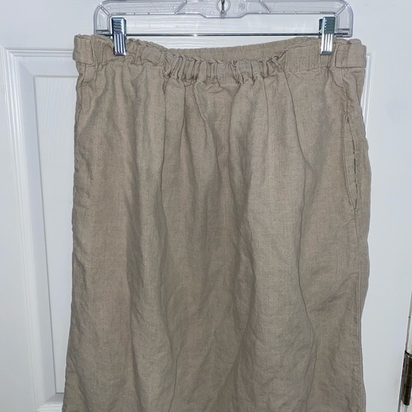 Classy LL Bean Women’s Reg Large 100% Linen Skirt Elastic Waist/Dual Side Slits - Picture 7 of 9
